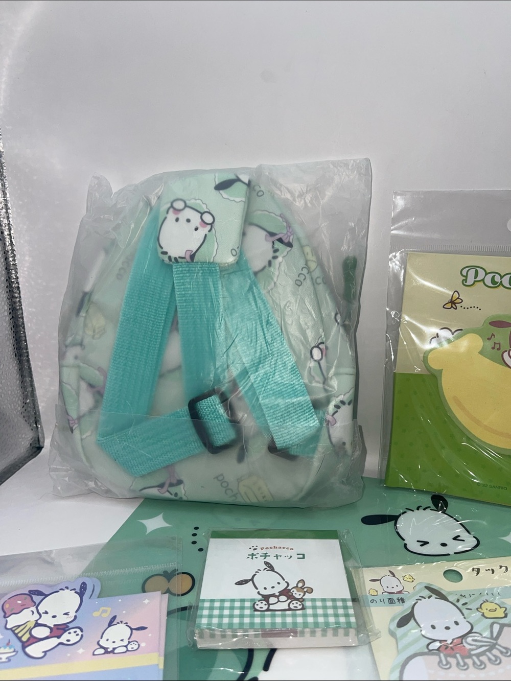 Sanrio Pochacco 9 piece Cute Stationery Set - Picture 2 of 5